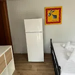 וילה Absolute Beachfront Villa-grand Sandy אורמוס פנגיאס