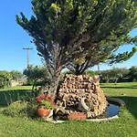 Absolute Beachfront Villa-grand Sandy
