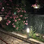 וילה Absolute Beachfront Villa-grand Sandy *