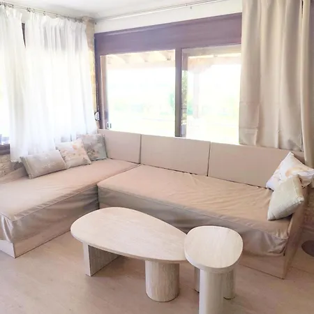 Absolute Beachfront Villa-grand Sandy * Ormos Panagias