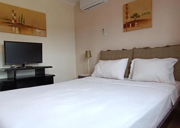 Villa Absolute Beachfront Villa-grand Sandy *