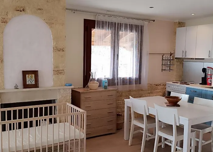 Absolute Beachfront Villa-grand Sandy *
