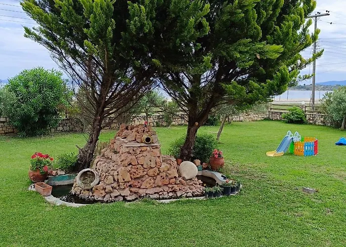 Villa Absolute Beachfront Villa-grand Sandy