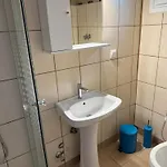 Absolute Beachfront Villa-grand Sandy