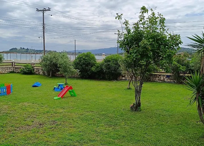Absolute Beachfront Villa-grand Sandy * Ormos Panagias